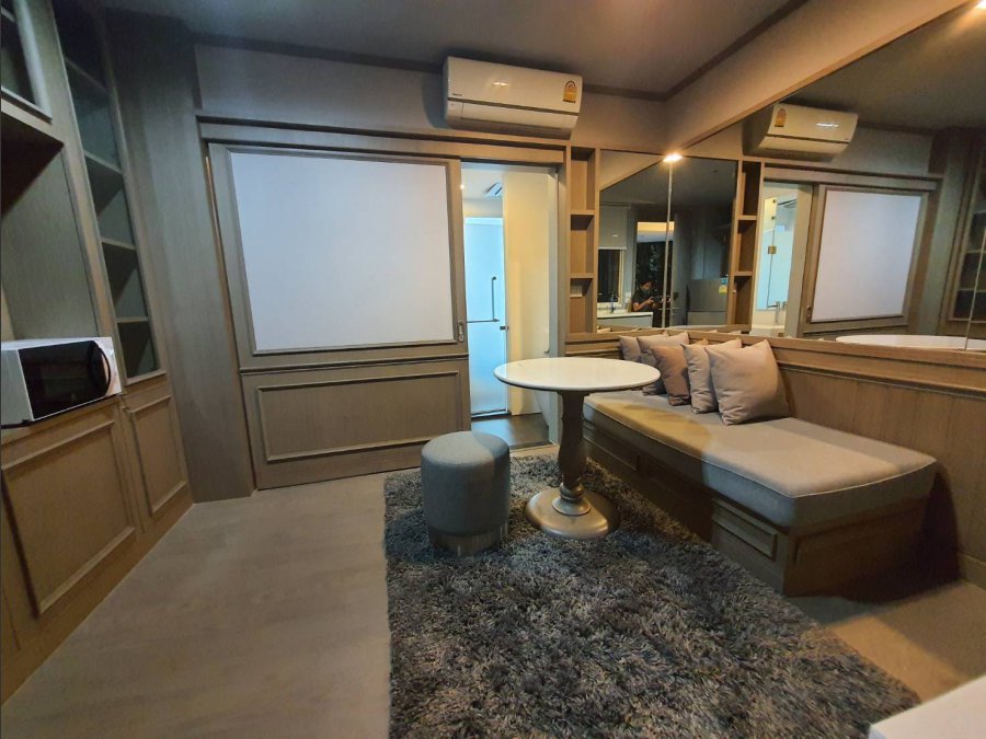 ให้เช่า/For rent  A Space ID Asoke-Ratchada 1 bedroom, size 33 sq.m. , 21th floor.